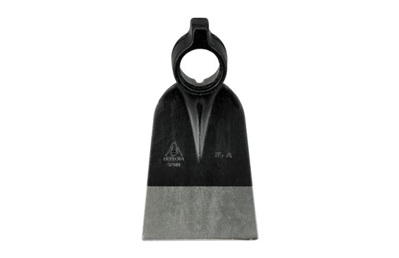 Azada antigiro remover tierra