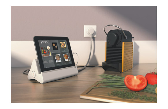 BASE MULTIPLE CON SOPORTE TABLET 1,5M 3 TOMAS + USB A BLANCO 694810 1