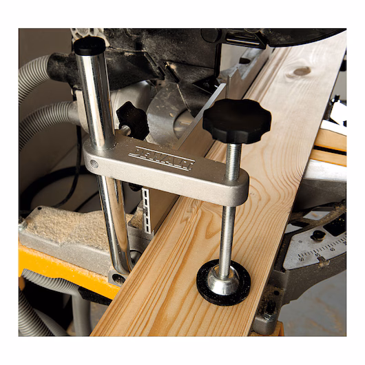 INGLETEADORA DE WALT D27113-QS MESA SUPE 9