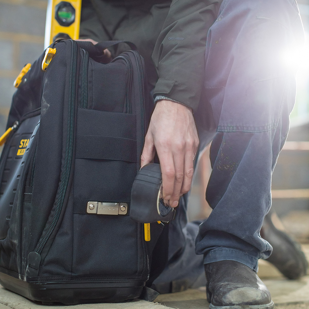 MOCHILA FATMAX ACCESO FACIL FMST1-80144 4
