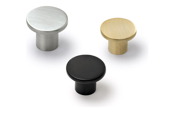 POMO ORO CEPILLADO        25 X Ú 33 MM