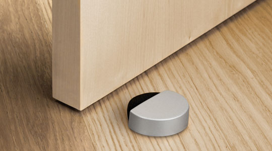 TOPE PUERTA ADHESIVO SILENCIOSO BEIGE 2027-6- 000 2